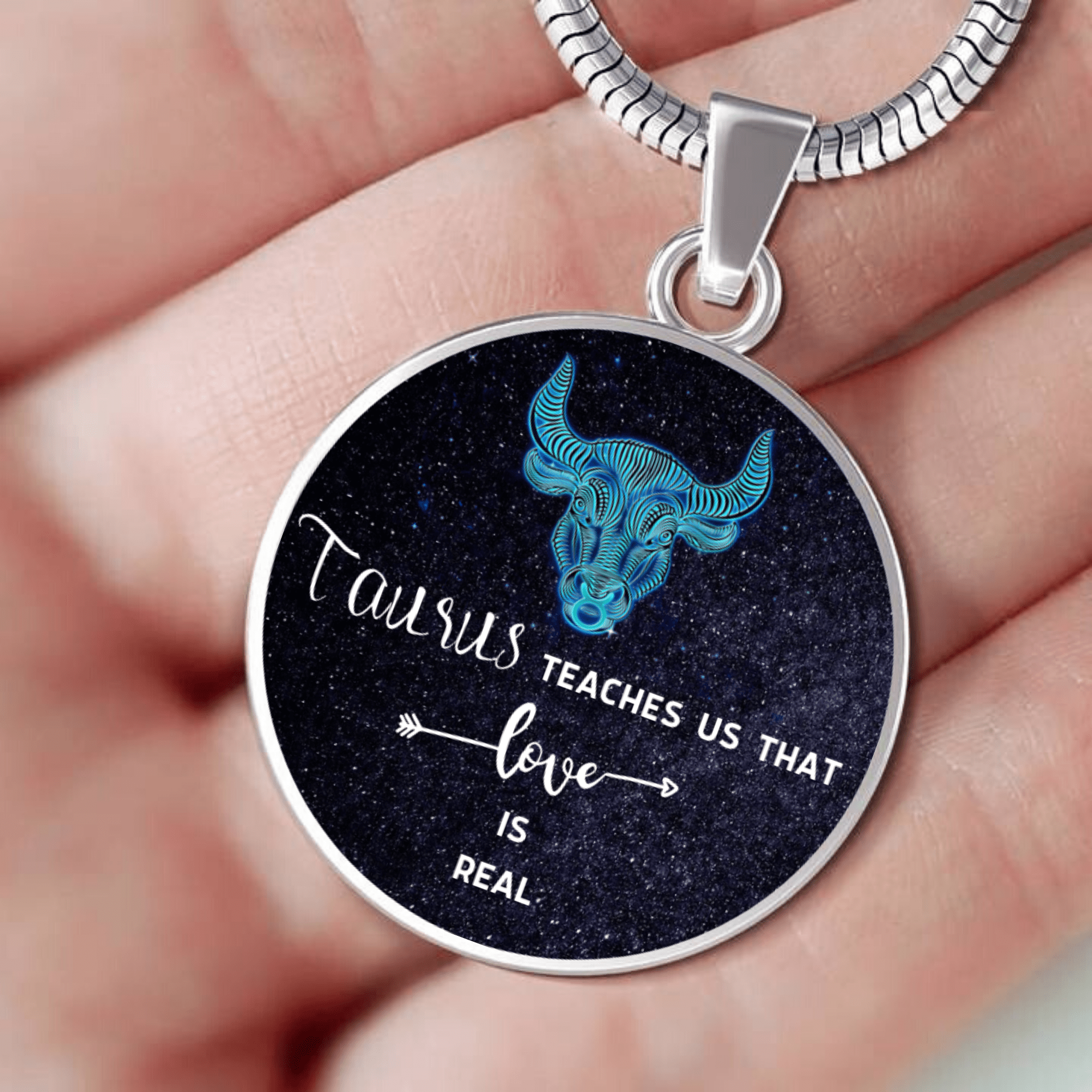 TAURUS - Luxury Necklace with Circle Pendant || PERSONALIZE